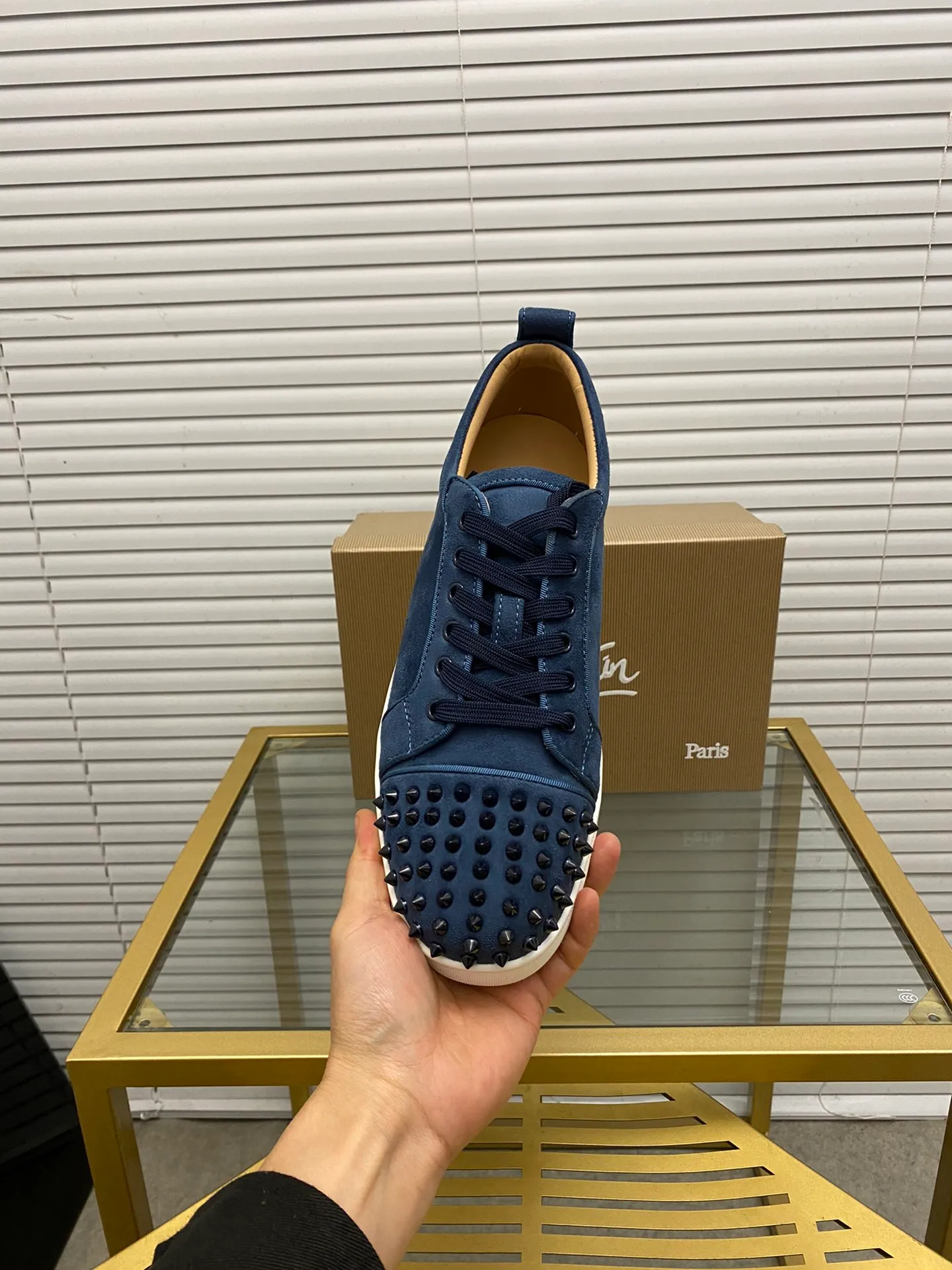 (Customized model) Ex-factory price is 480. christian louboutin (CL red sole shoes) counter series, casual sneakers for couples 📢 📢 📢 Exclusive hot style release 🎈🎈💪 Movable latex feet 👻 Finished outsole line [Proud] 😝Female 35-40# Male 38#-46, global supply😝 [Top version]: Original imported genuine leather upper, top original leather lining, original molded TPU outsole, original 1:1 detail processing, original shoe last,